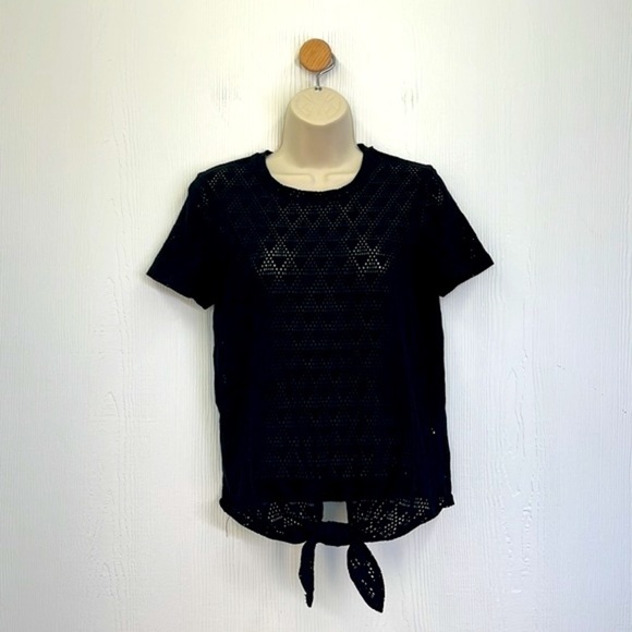 Madewell - Texture and Thread Black Eyelet Tie Front Short Sleeve Crop Small - Picture 2 of 10